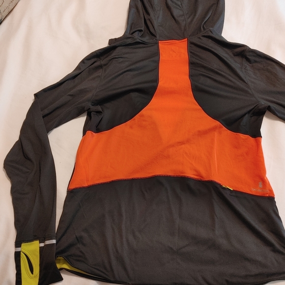 New Balance Hoodie - Picture 9 of 9